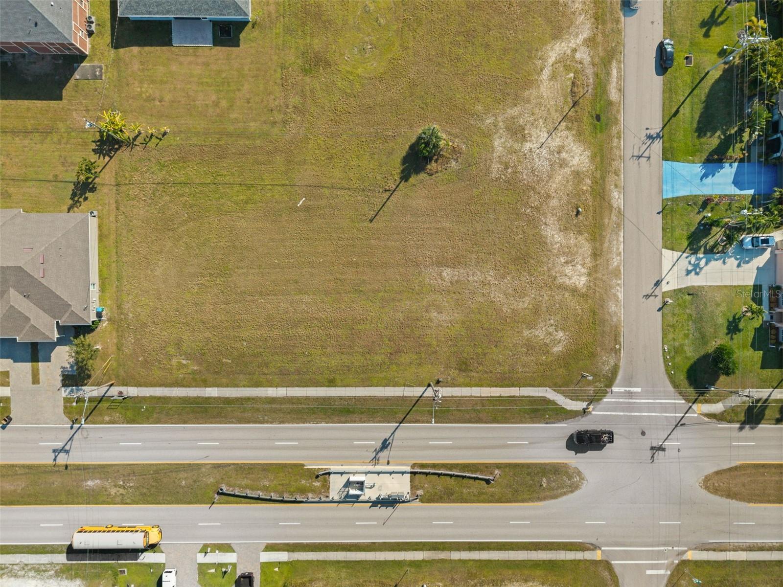 1414 Sw Trafalgar Pkwy, Cape Coral, FL 33991