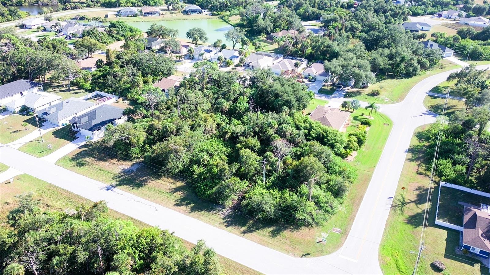197 Cougar Way, Rotonda West, FL 33947