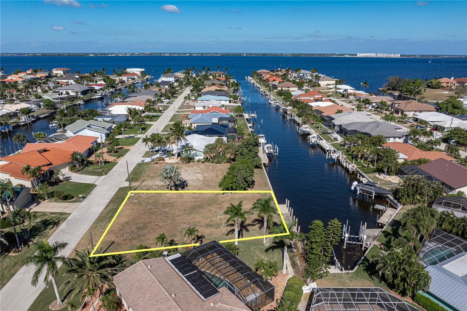 80 Ocean Dr, Punta Gorda, FL 33950
