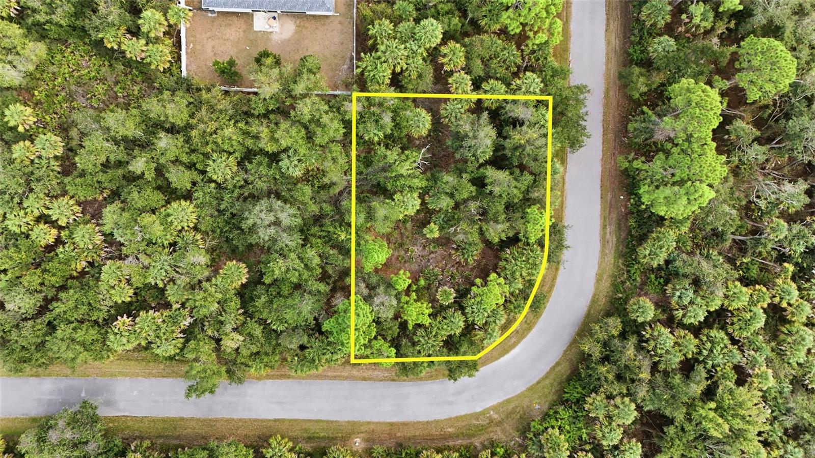 Rayfield Dr, North Port, FL 34291