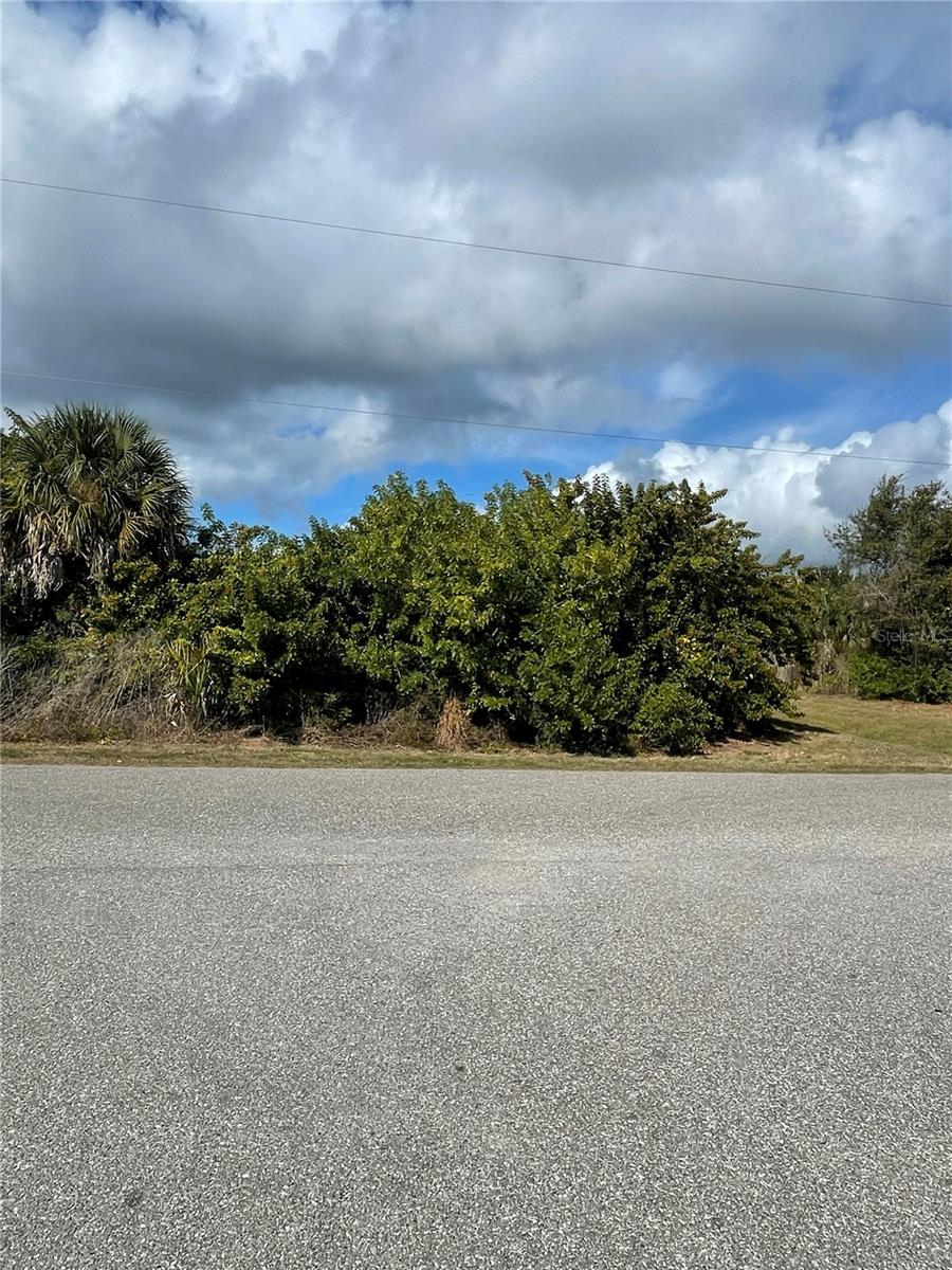 Lot# 33 Wawana Rd, North Port, FL 34287