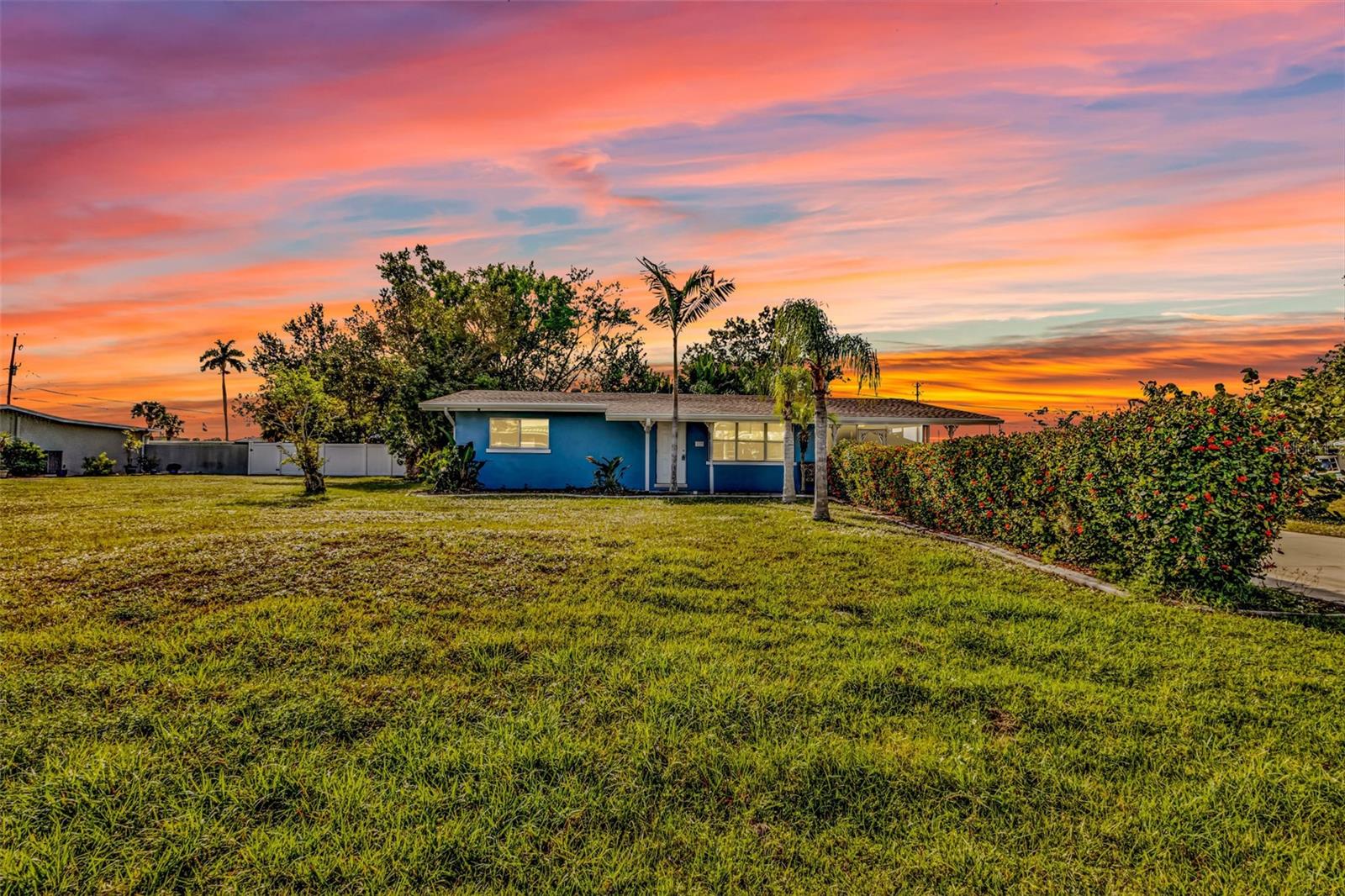 419 E Mckenzie St, Punta Gorda, FL 33950