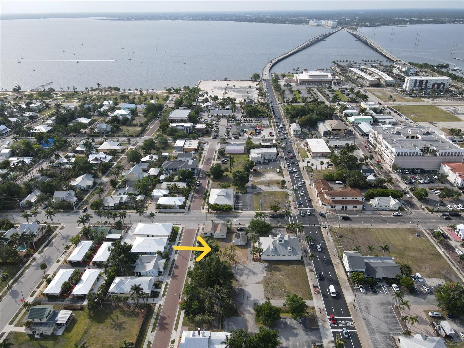 308 Goldstein St, Punta Gorda, FL 33950