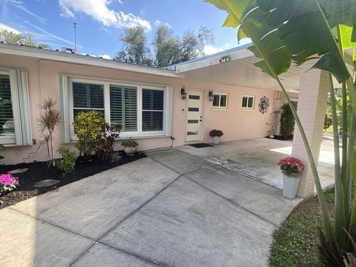27511 Cleveland Ave, Punta Gorda, FL 33982
