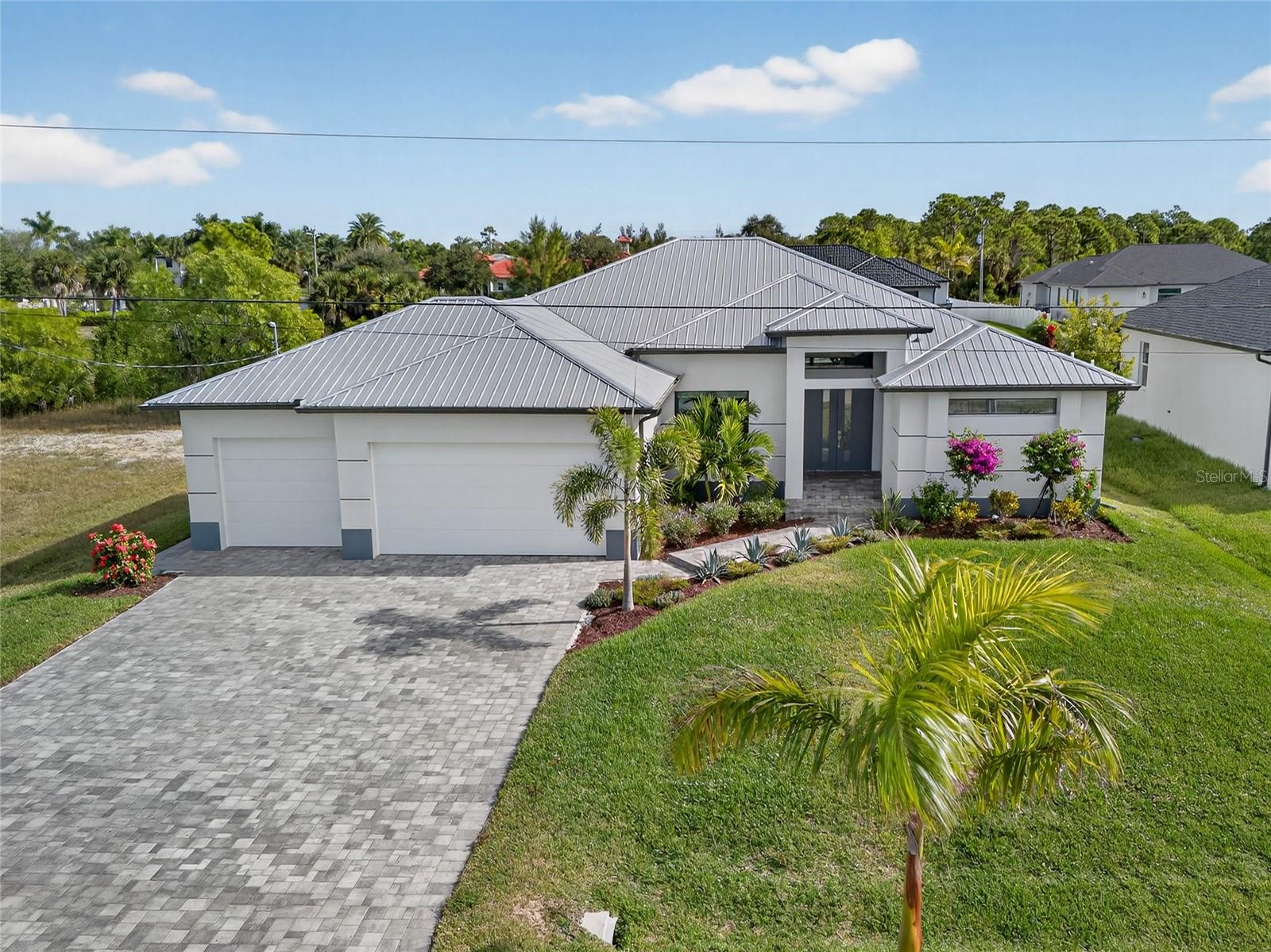 2817 Nw 41st Ave, Cape Coral, FL 33993