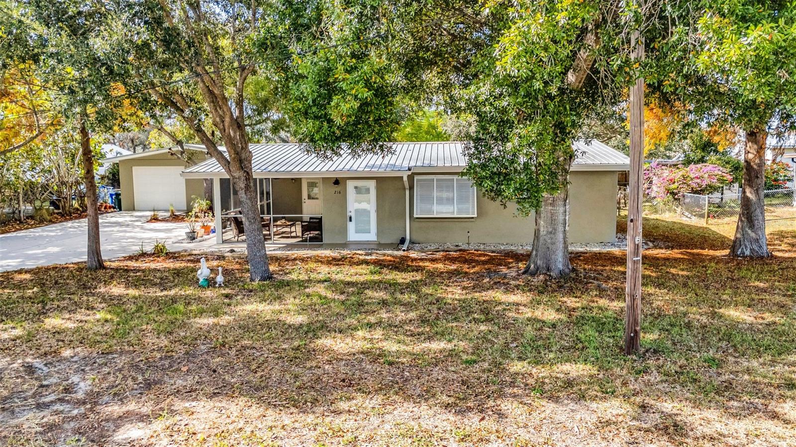 216 Deleon Dr, Punta Gorda, FL 33980