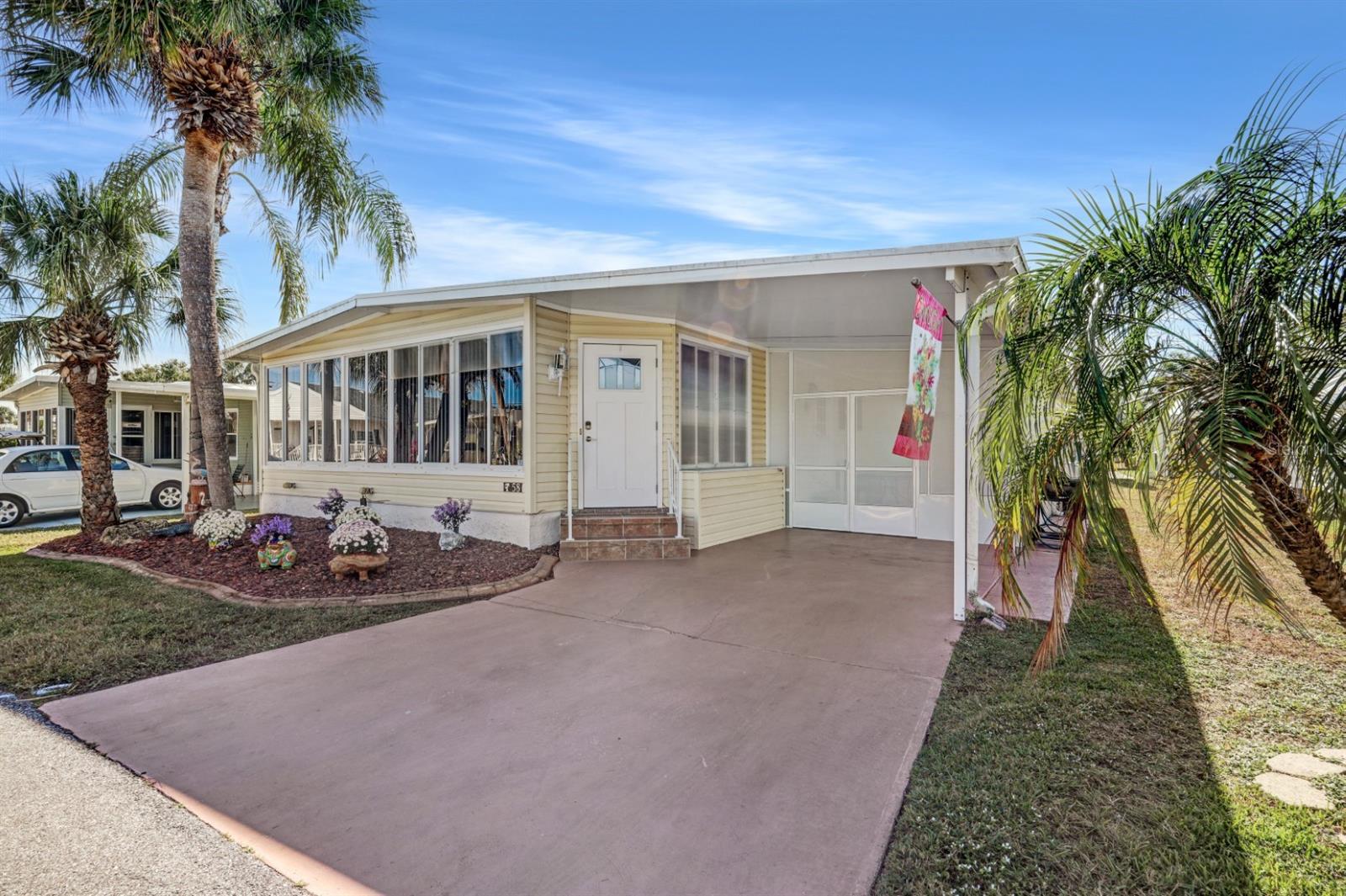 2100 Kings Hwy #58, Port Charlotte, FL 33980