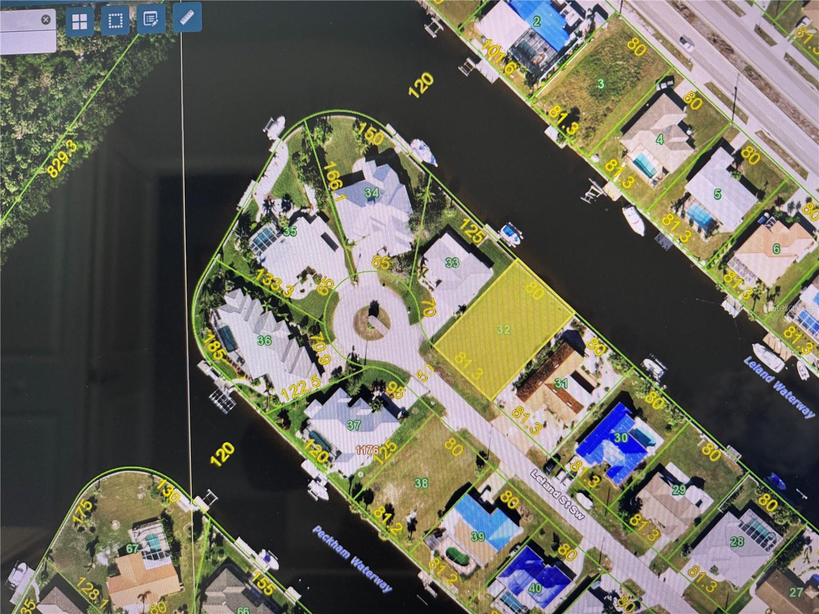 140 Leland St Sw, Port Charlotte, FL 33952