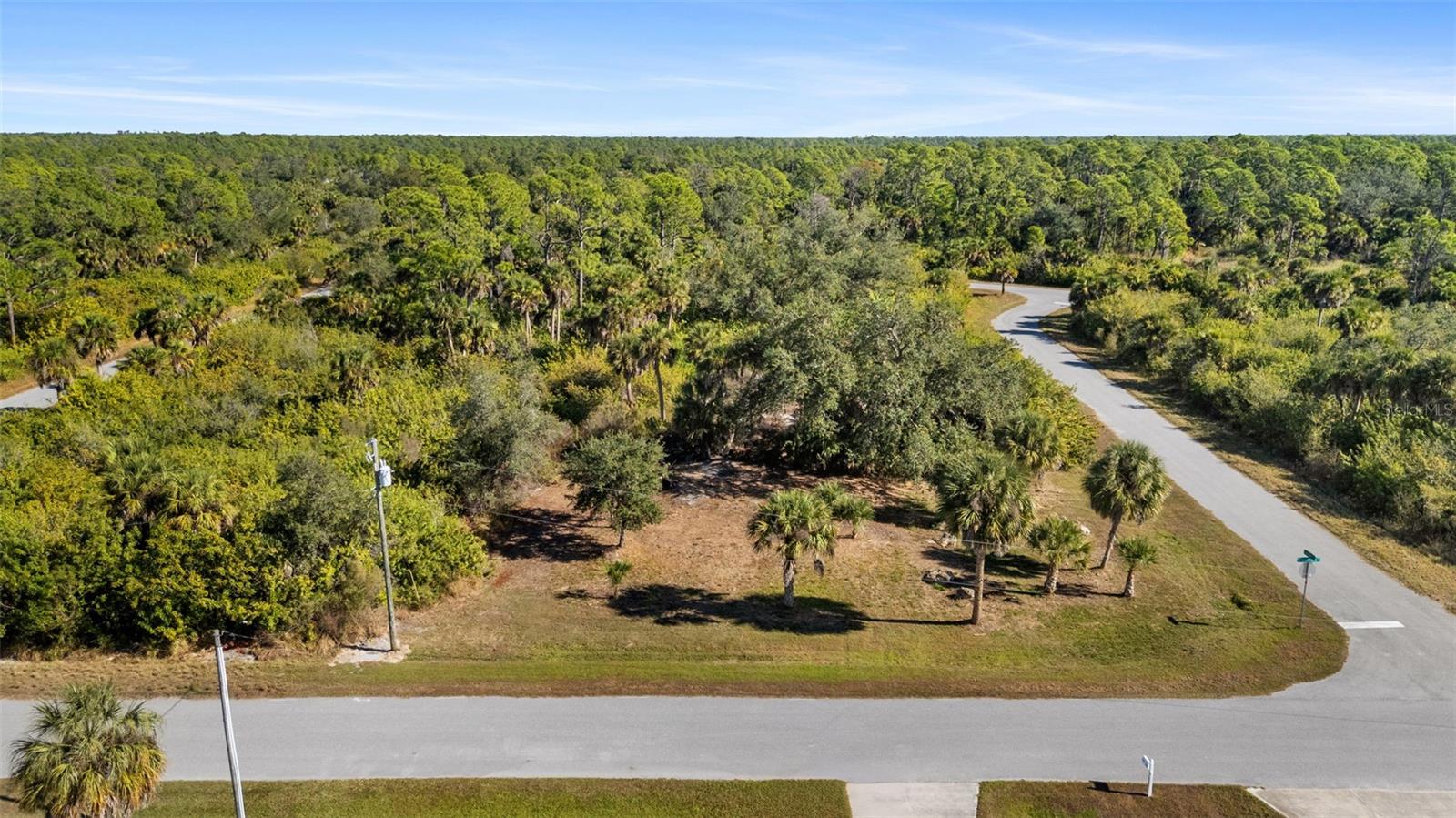 1335 Captan Ter, Port Charlotte, FL 33953