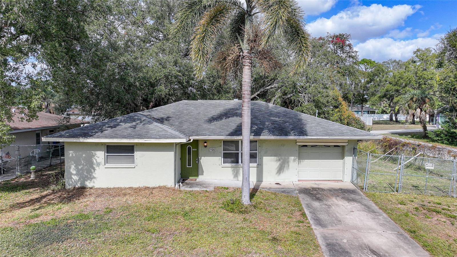 1100 Salina Ave, Port Charlotte, FL 33948