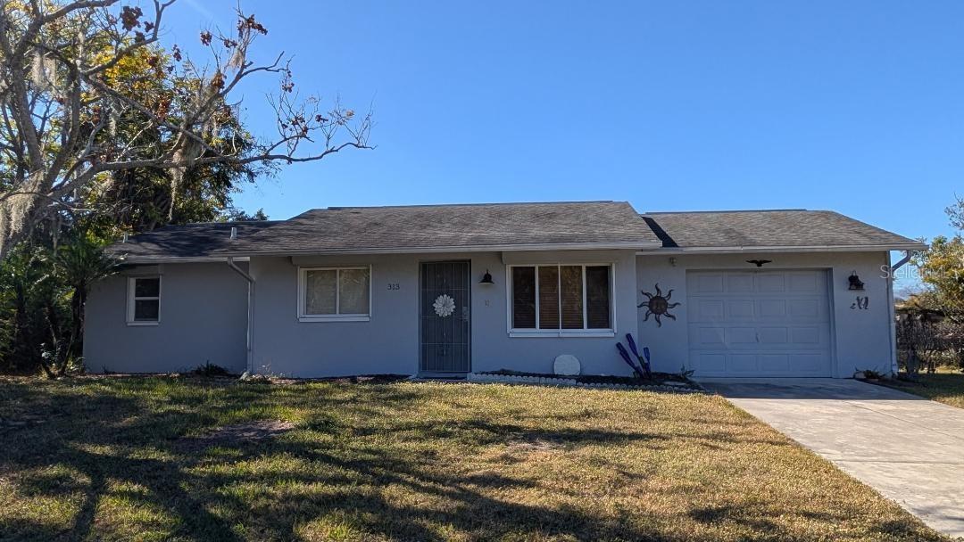 313 Hinton St, Port Charlotte, FL 33954