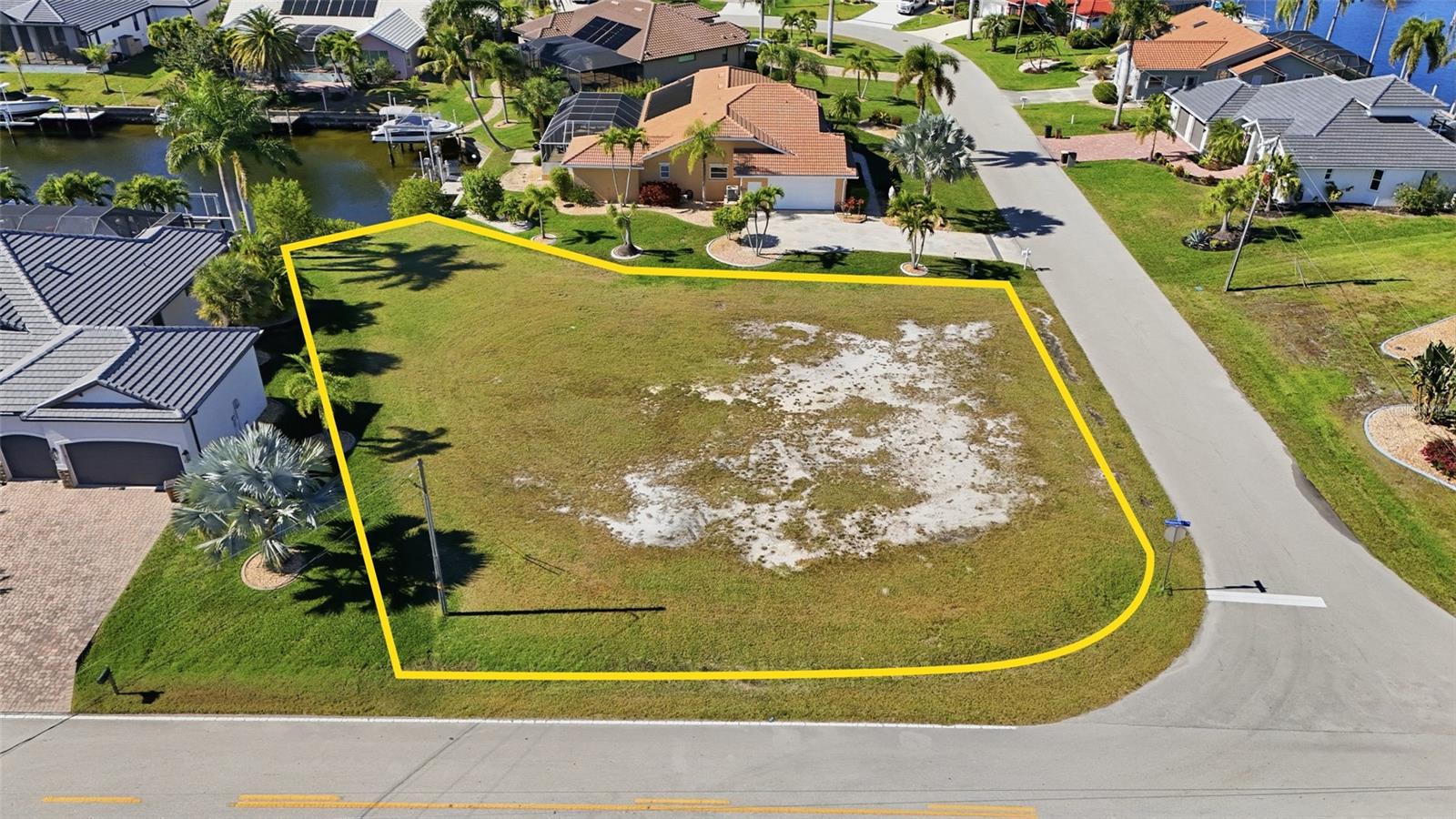 1201 Partridge Dr, Punta Gorda, FL 33950