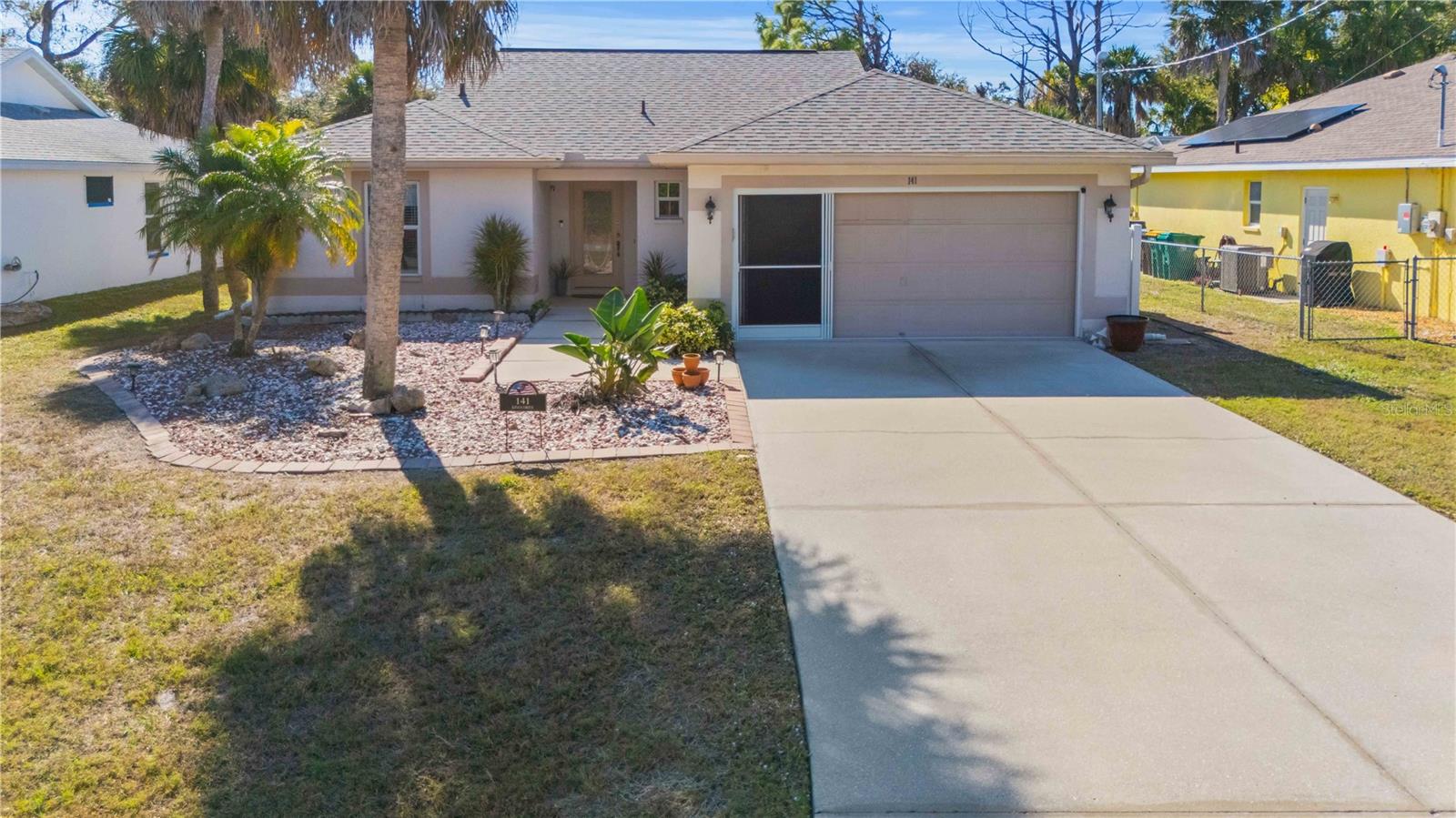 141 Kings Dr, Rotonda West, FL 33947