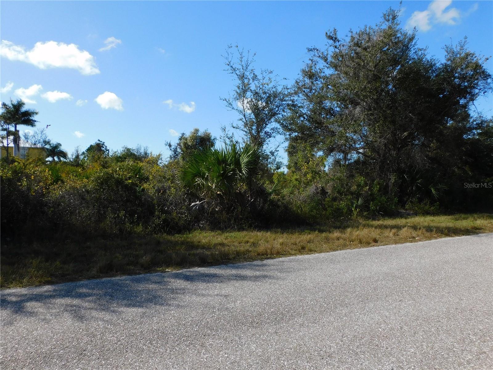 14009 Paris Ln, Port Charlotte, FL 33981