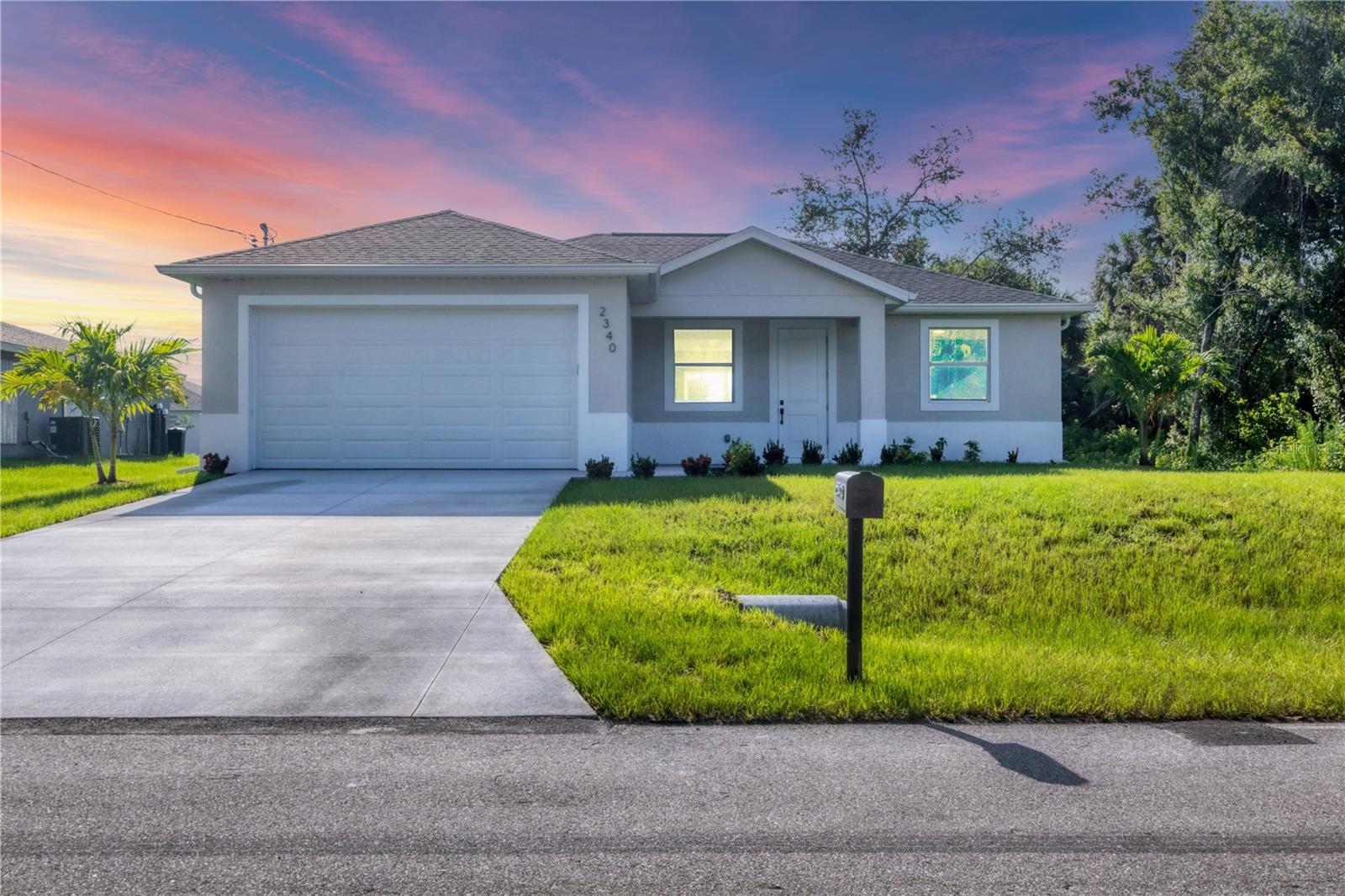 2340 Rushmore St, North Port, FL 34288