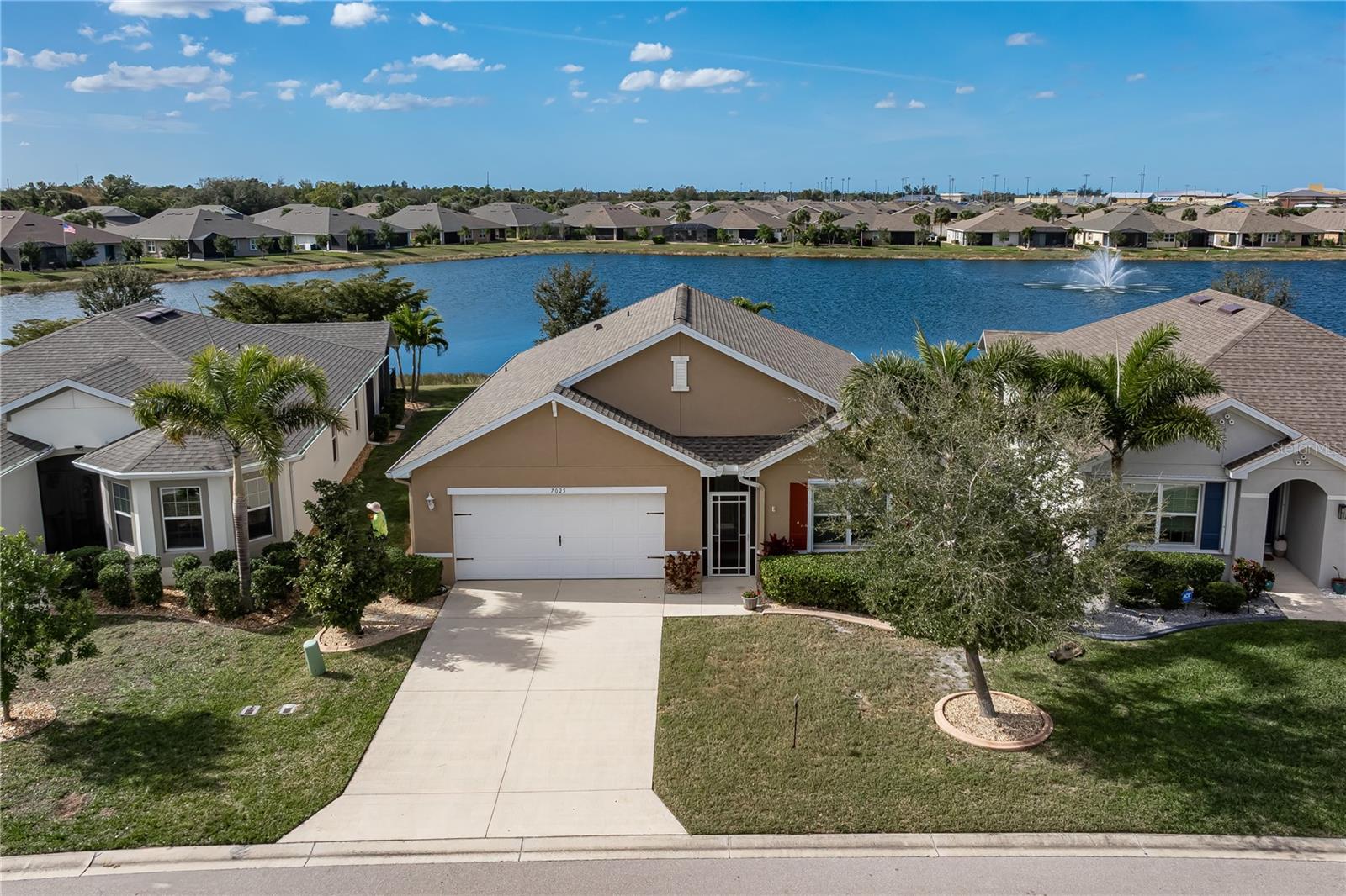 7025 Waterford Pkwy, Punta Gorda, FL 33950