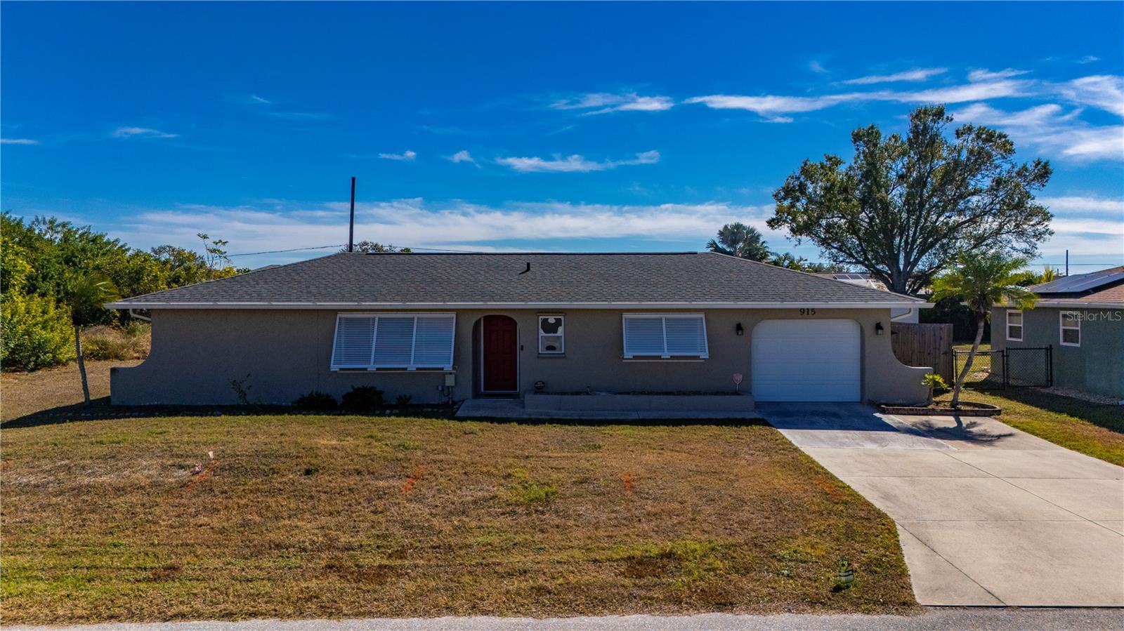 915 Fairfax Ter Nw, Port Charlotte, FL 33948