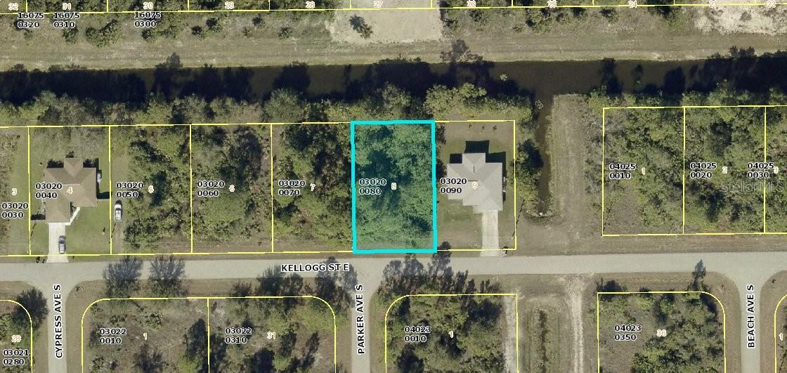 1033 Kellogg St E, Lehigh Acres, FL 33974
