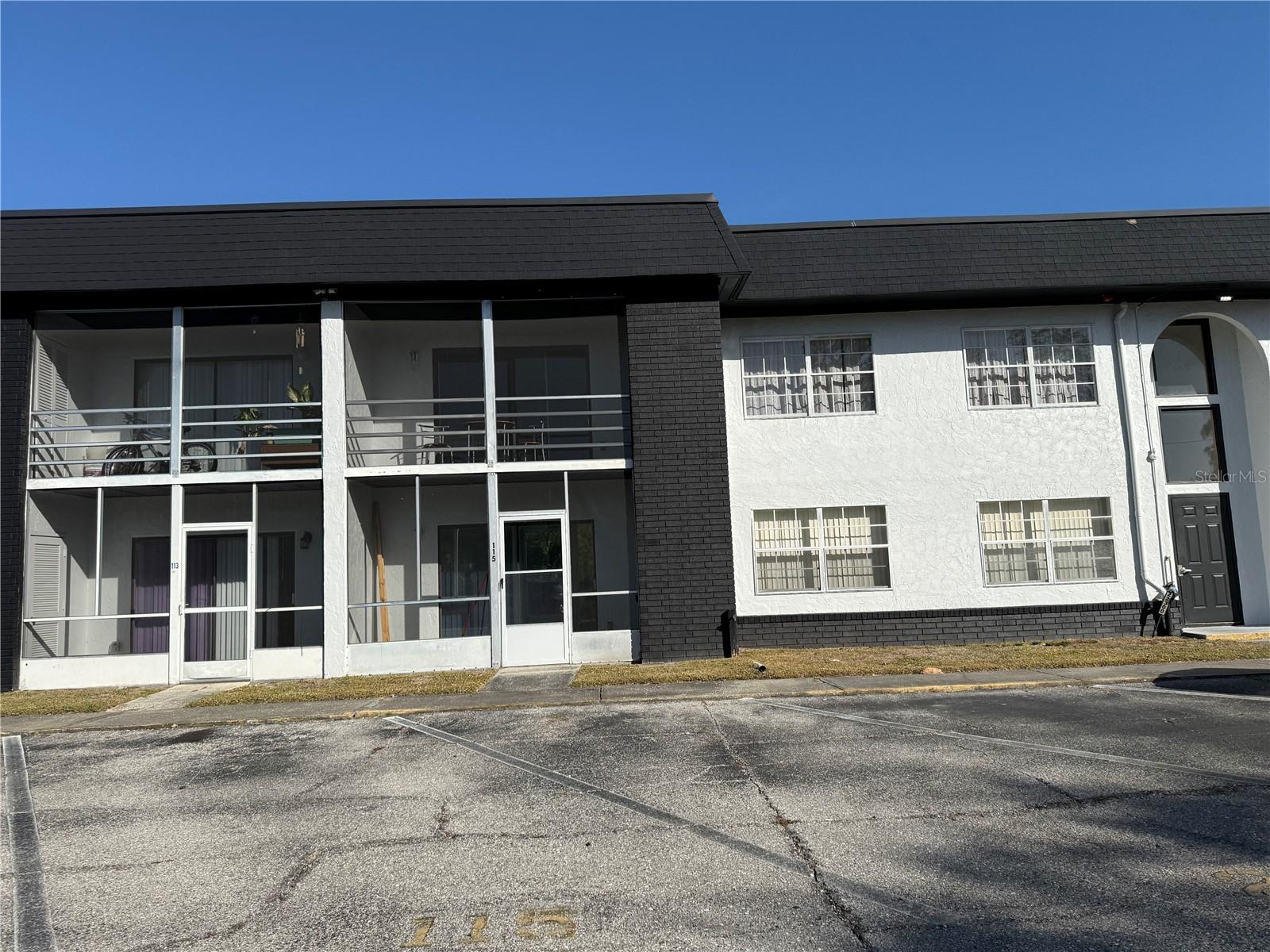 22302 Vick St #215, Punta Gorda, FL 33980