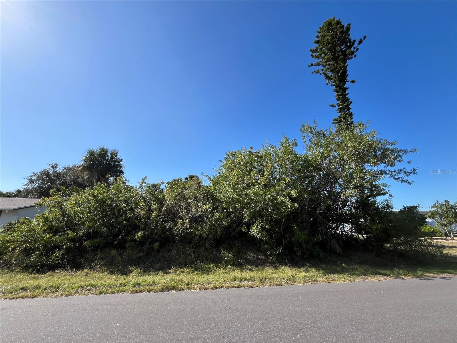 4231 Oneill St, Port Charlotte, FL 33948