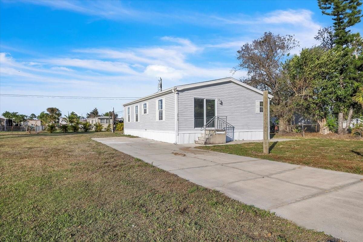 2610 Clyde Ave, Punta Gorda, FL 33950