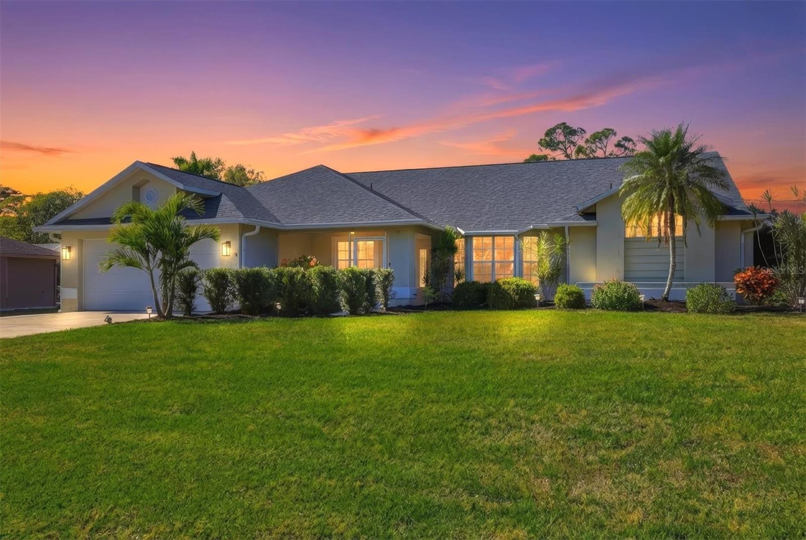 387 Viceroy Ter, Port Charlotte, FL 33954