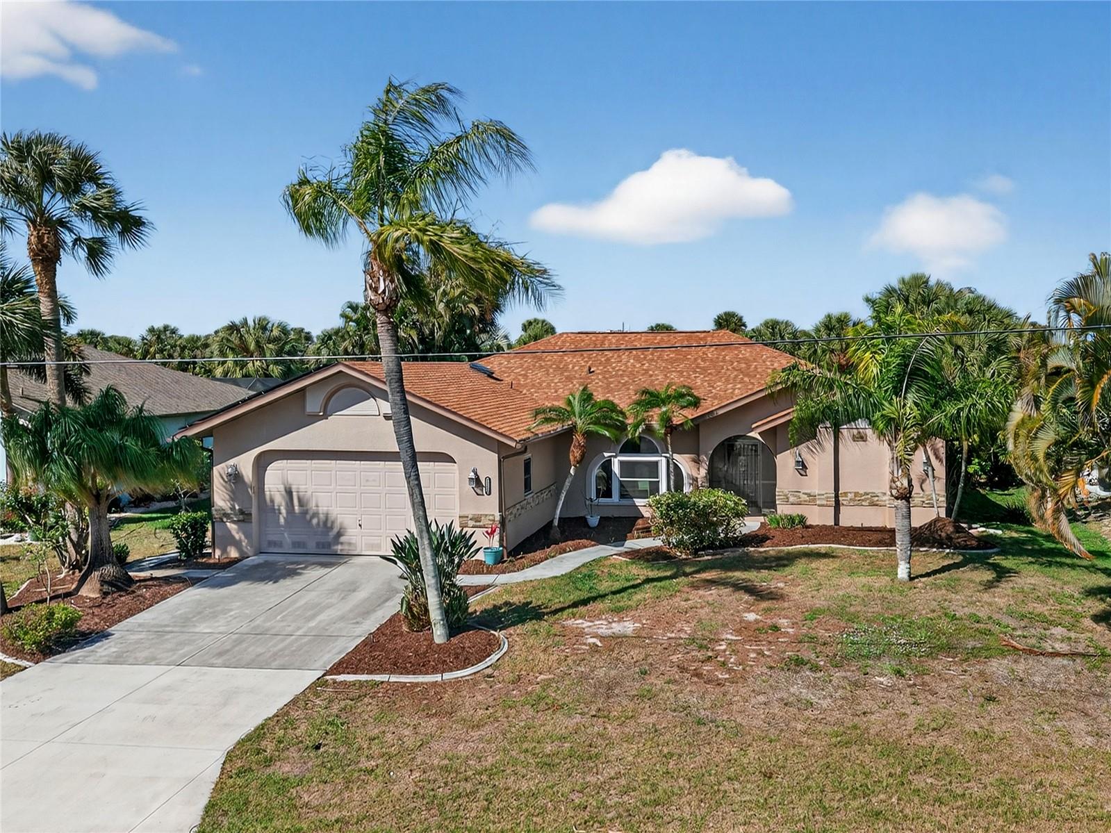 18809 Mcgrath Cir, Port Charlotte, FL 33948