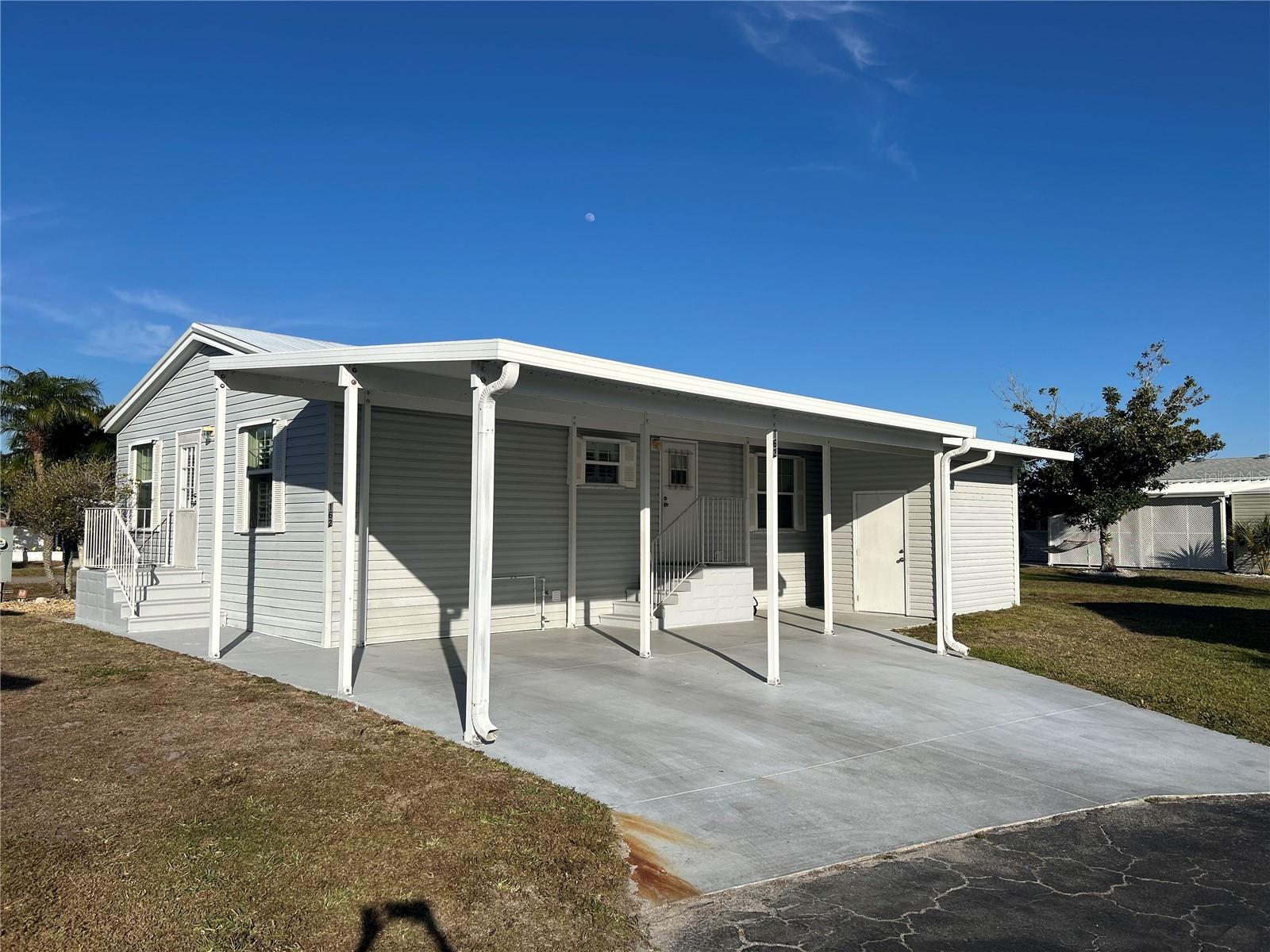 1000 Kings Hwy #162, Port Charlotte, FL 33980