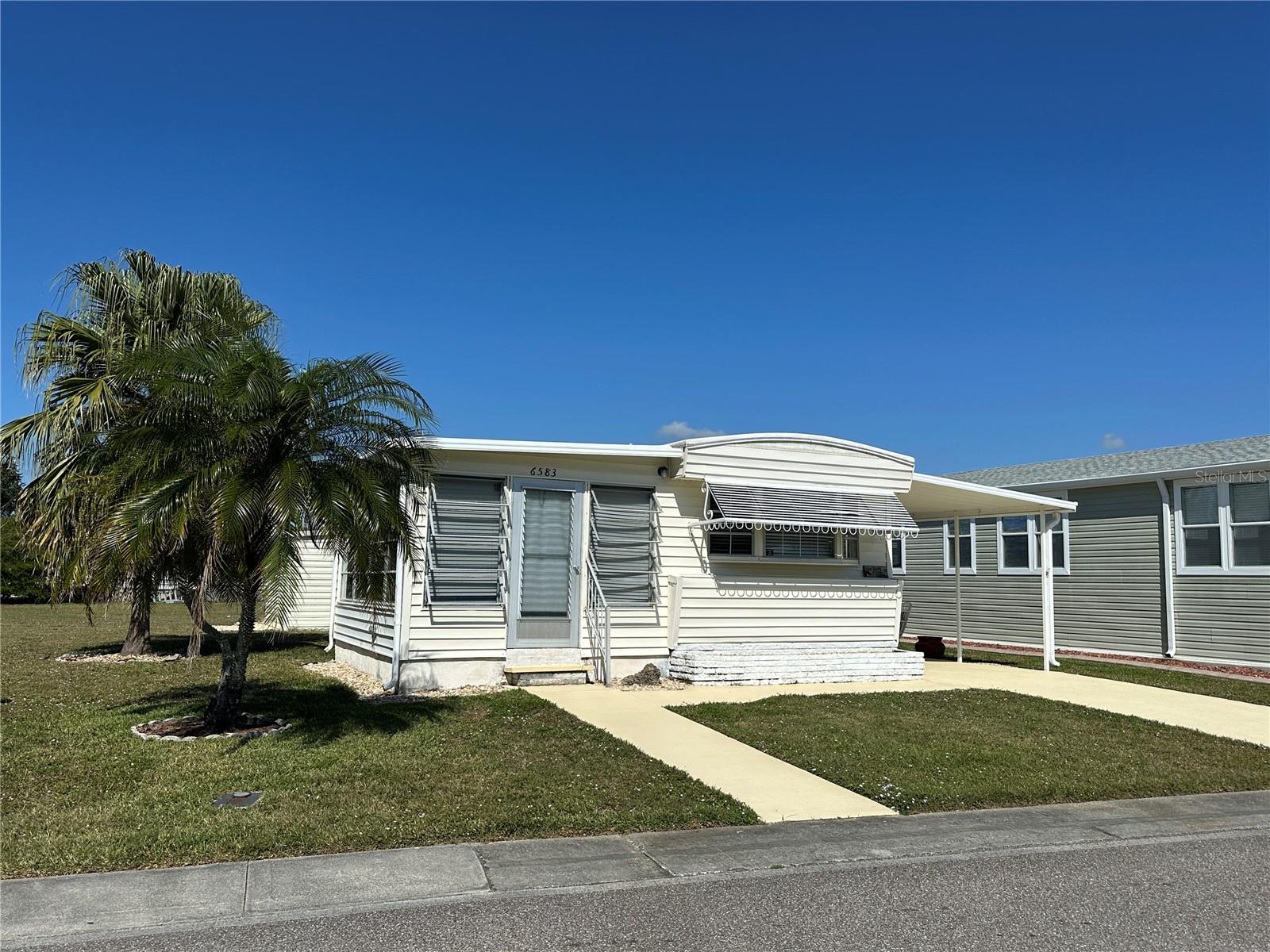 6583 Hikina Dr, North Port, FL 34287