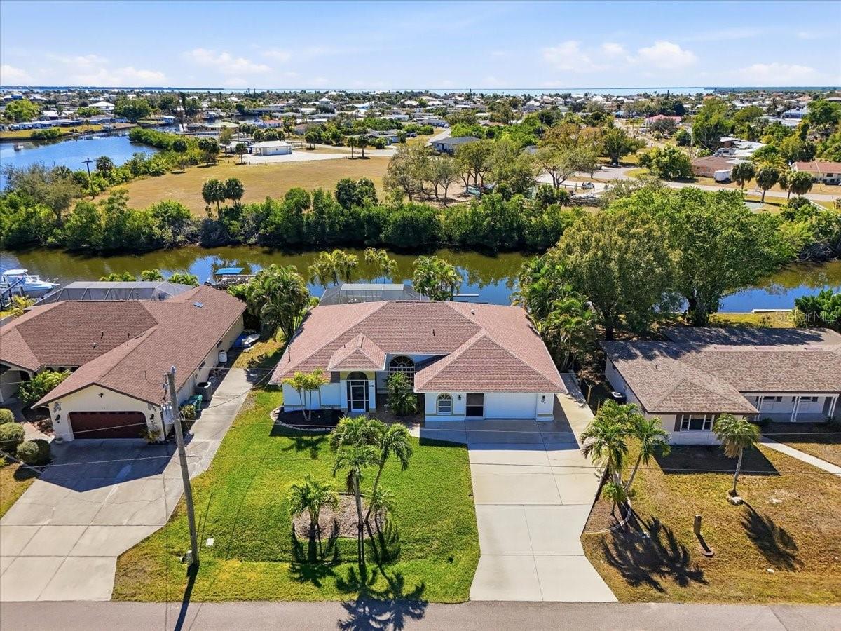145 Francis Dr Ne, Port Charlotte, FL 33952