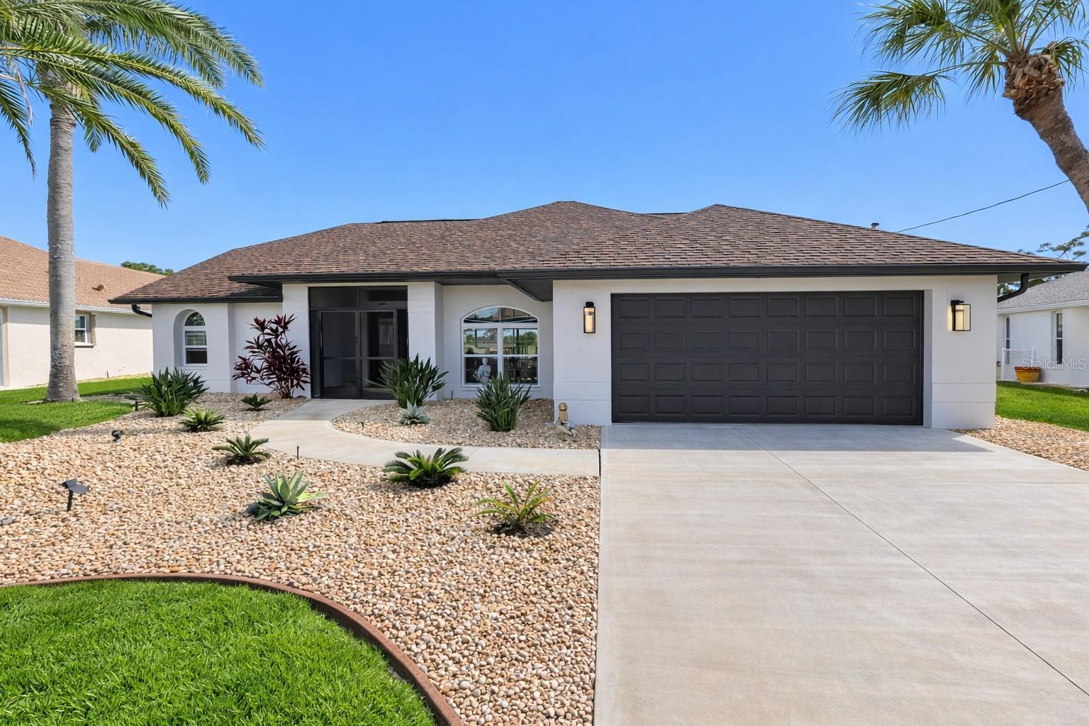 46 Sportsman Ct, Rotonda West, FL 33947