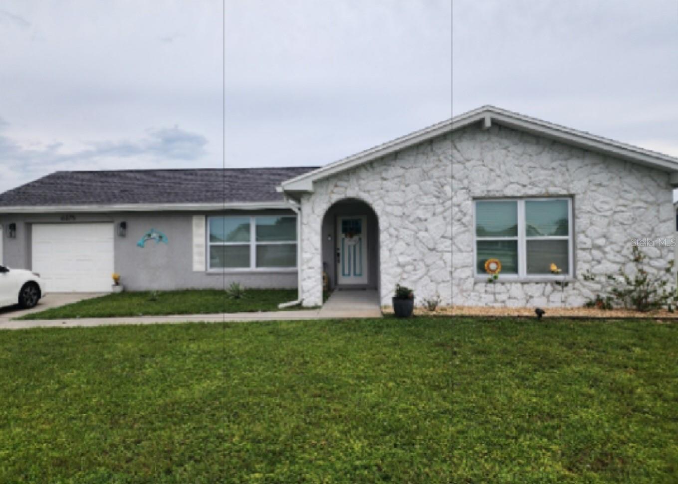 6375 Coniston St, Port Charlotte, FL 33981