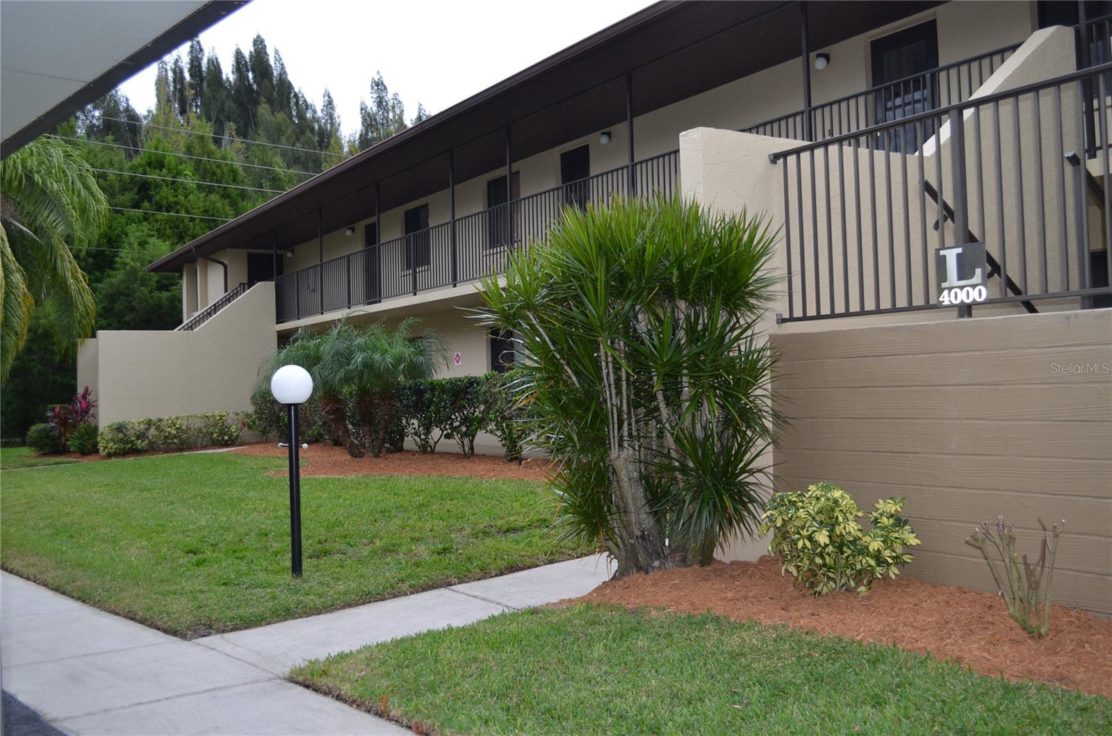 4000 Oakview Dr #L8, Punta Gorda, FL 33980