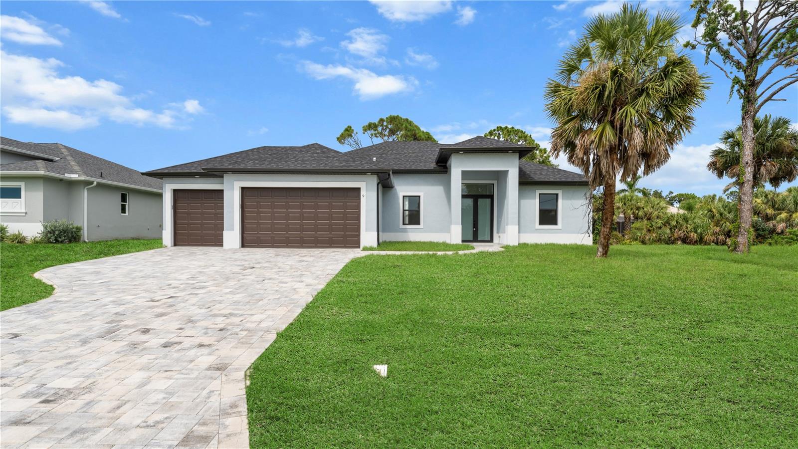 9 Tee View Rd, Rotonda West, FL 33947