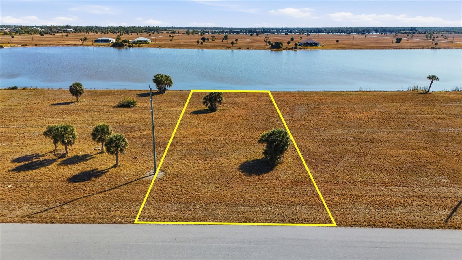 32 Yellowhammer Dr, Placida, FL 33946