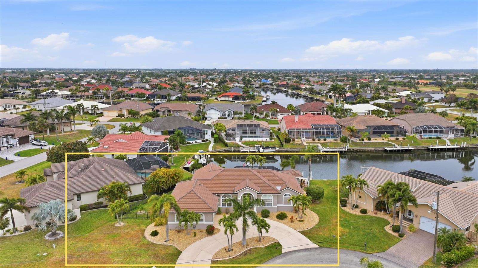 318 Santander Ct, Punta Gorda, FL 33950