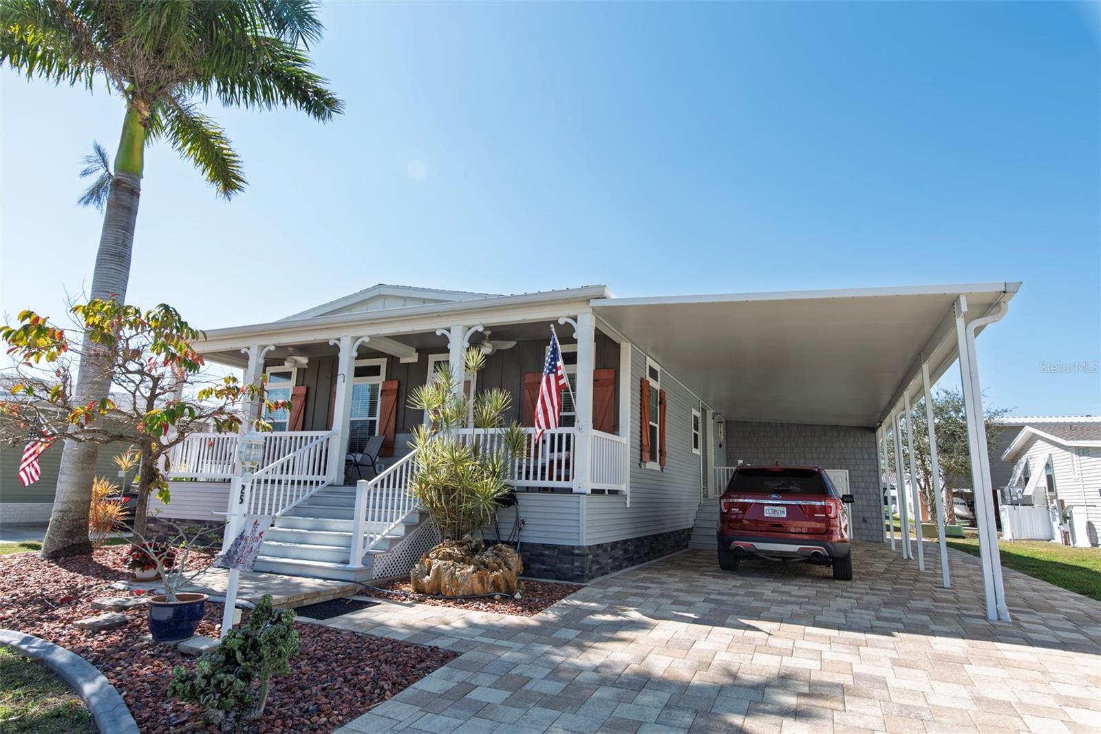 25 Alligator Ave, Punta Gorda, FL 33950