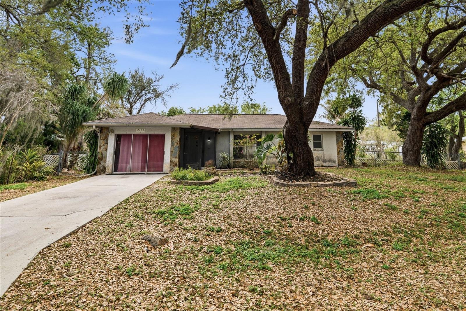 2101 Broad Ranch Dr, Port Charlotte, FL 33948