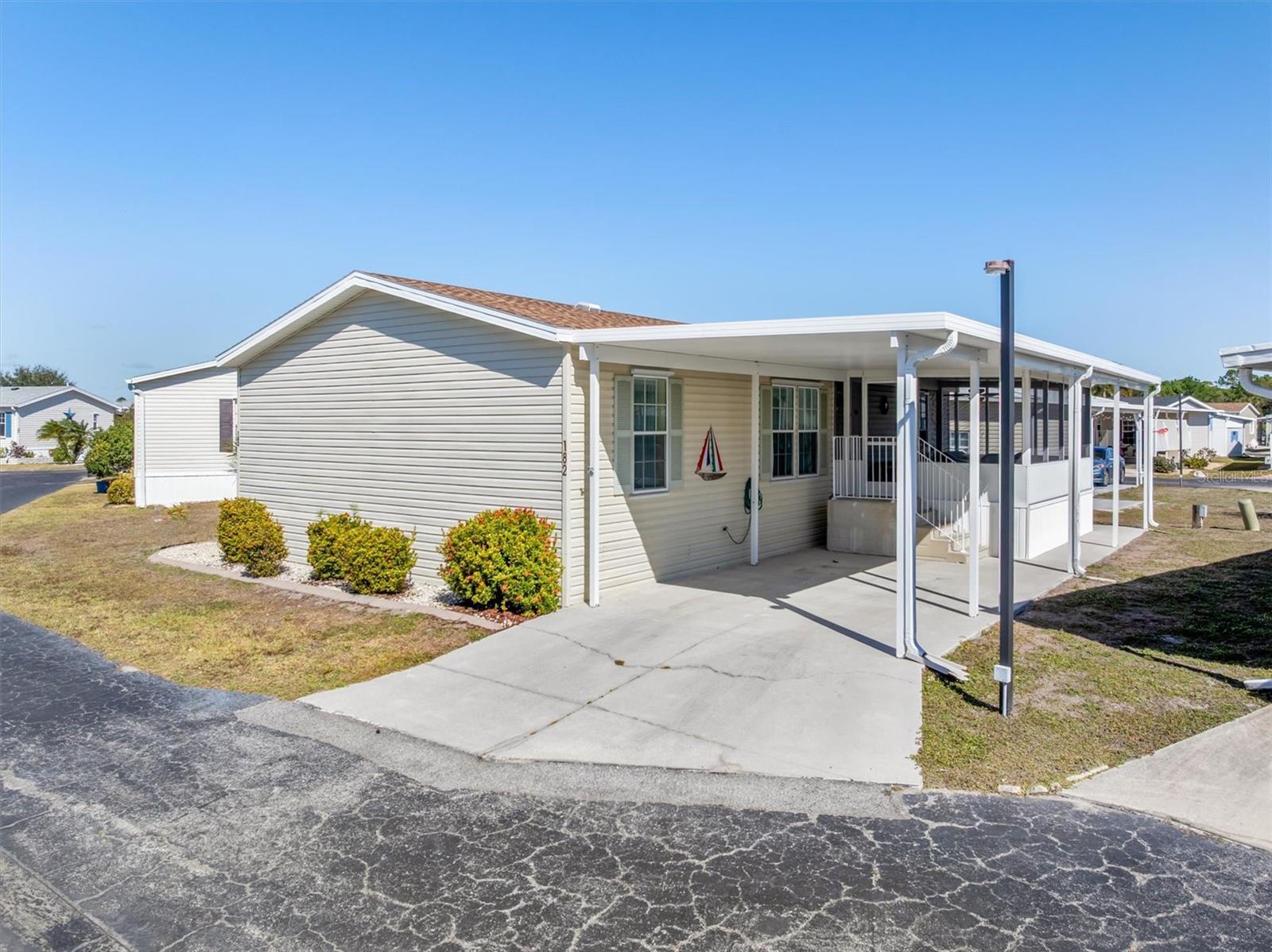 1000 Kings Hwy #182, Punta Gorda, FL 33980