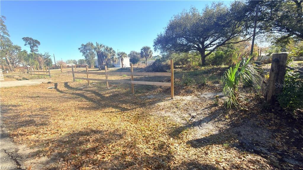 8395 Ebson Dr, North Fort Myers, FL 33917