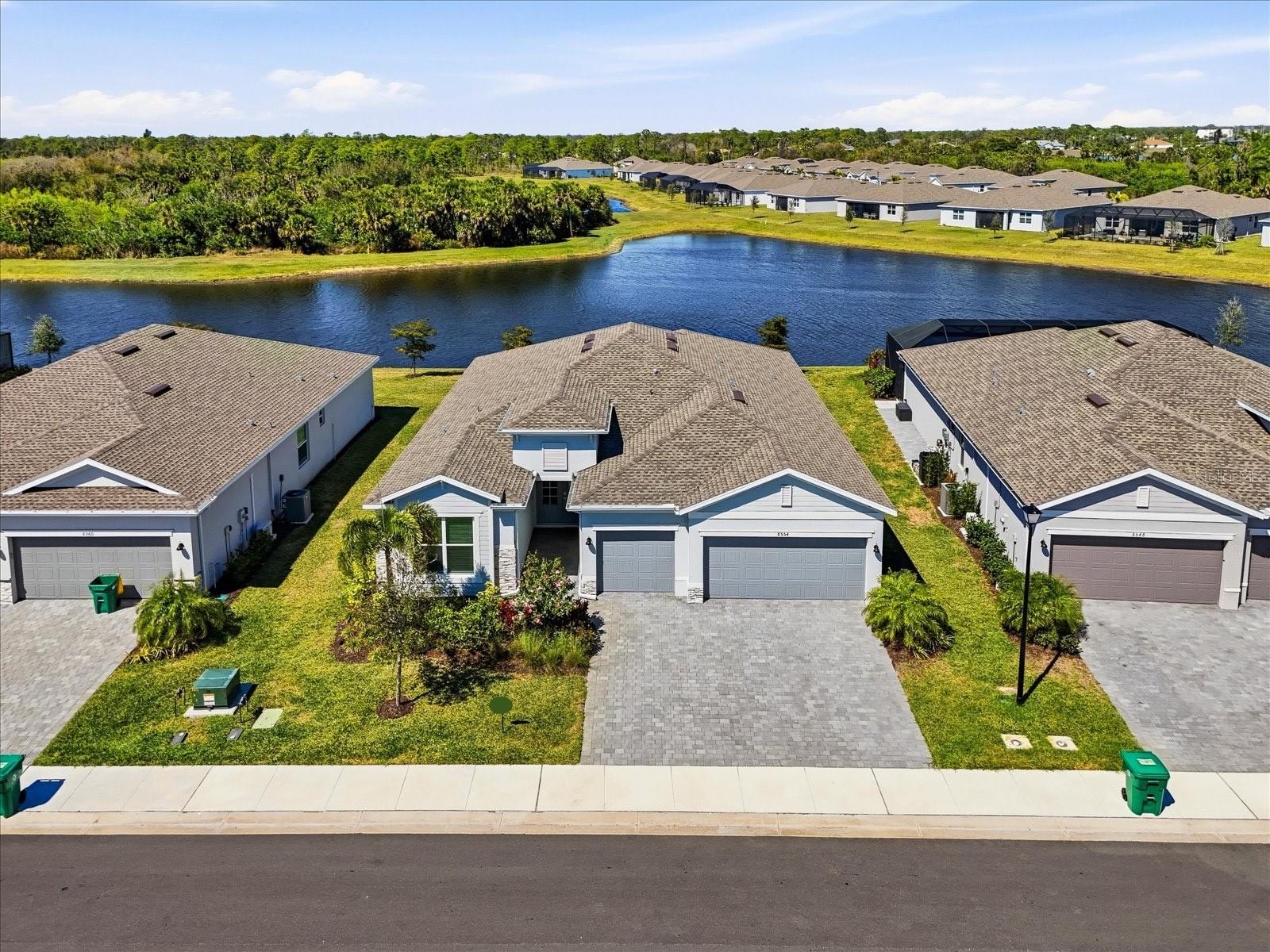 8554 Saint Kitts Cir, Englewood, FL 34224