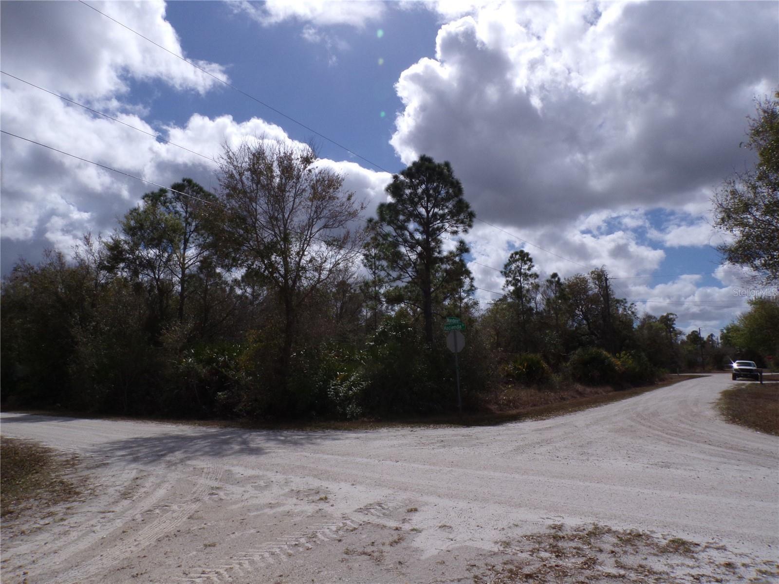 27269 Hacienda Dr, Punta Gorda, FL 33955