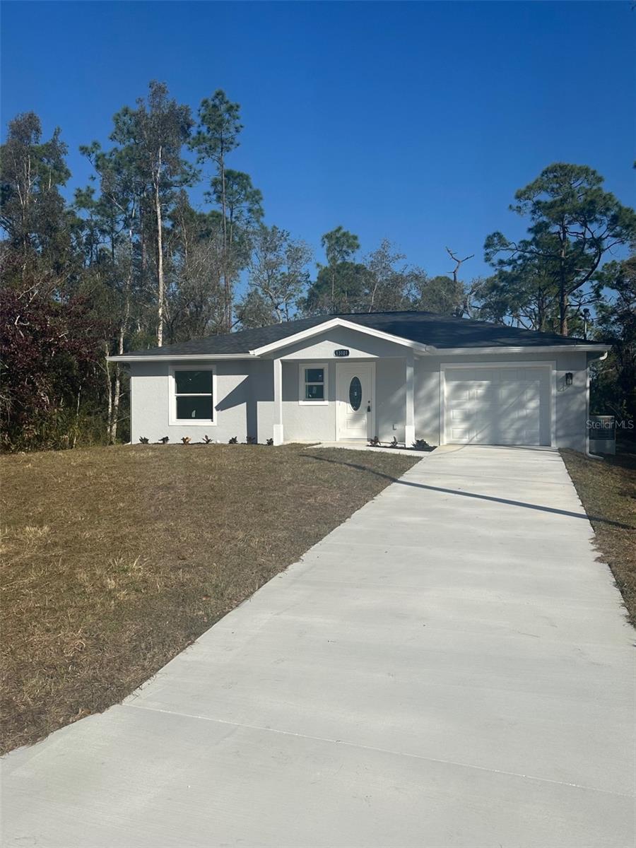 13101 San Benito Dr, Punta Gorda, FL 33955