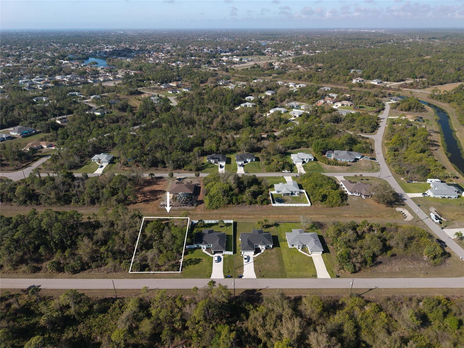 Lot 6 Sawyer Cir, North Port, FL 34288