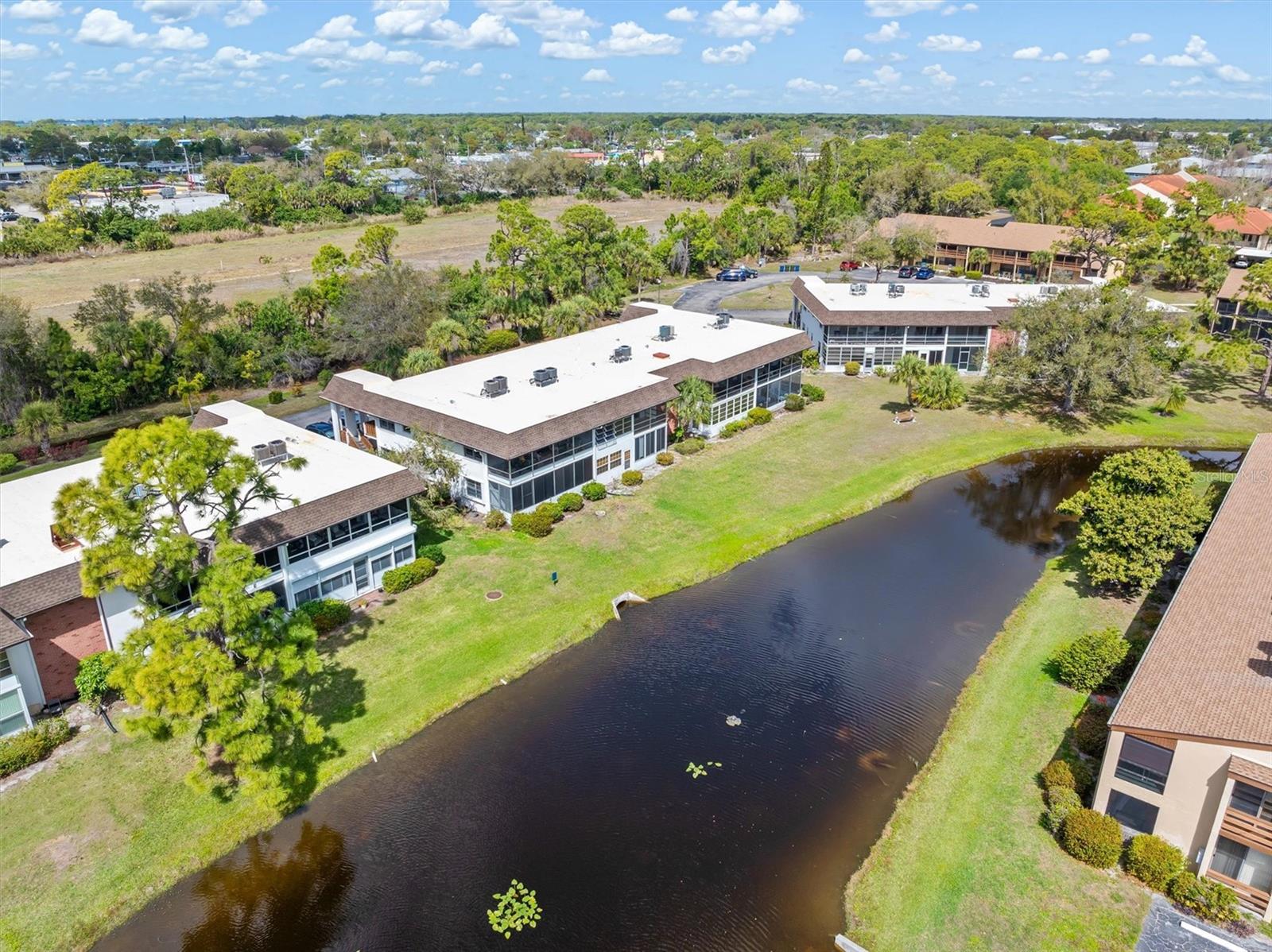 2 Quails Run Blvd #8, Englewood, FL 34223