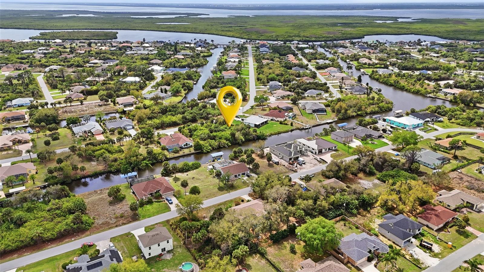 17412 Lake Worth Blvd, Port Charlotte, FL 33948
