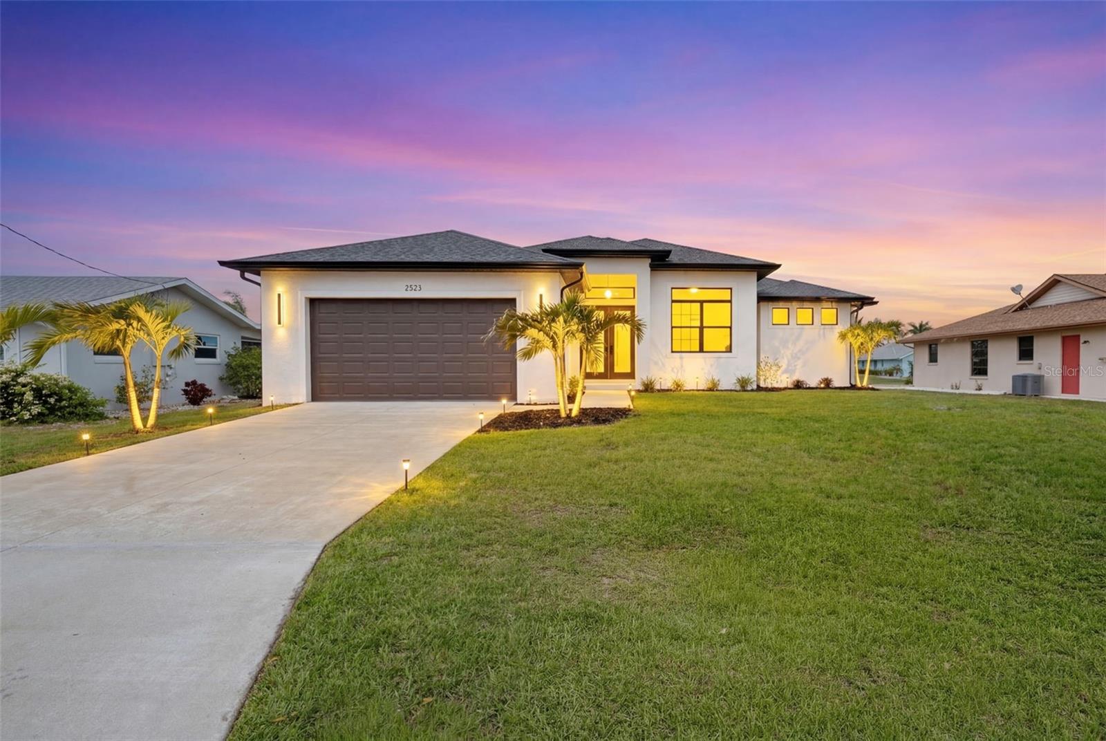 2523 Dixon Ter, Port Charlotte, FL 33981