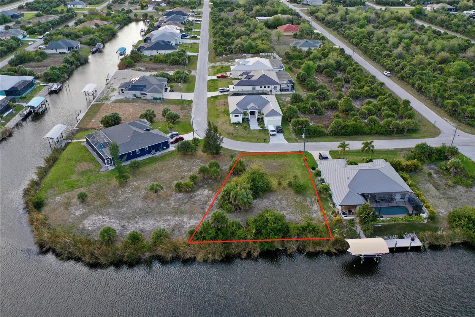 14702 Lillian Cir, Port Charlotte, FL 33981