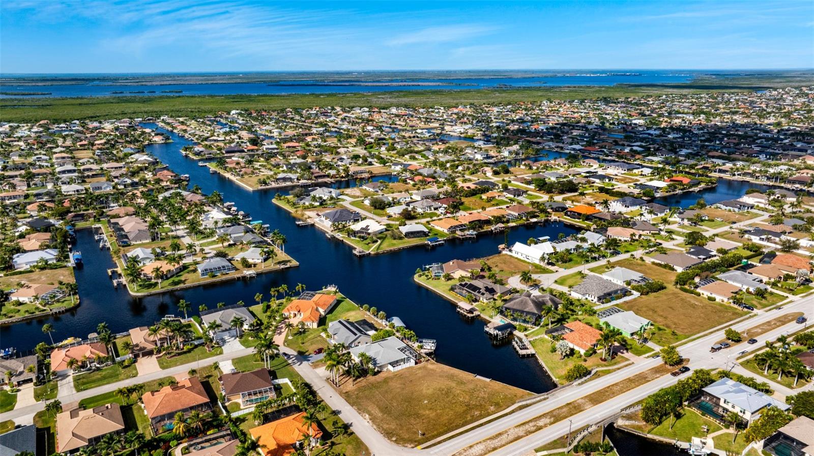 2503 Sw 41st St, Cape Coral, FL 33914