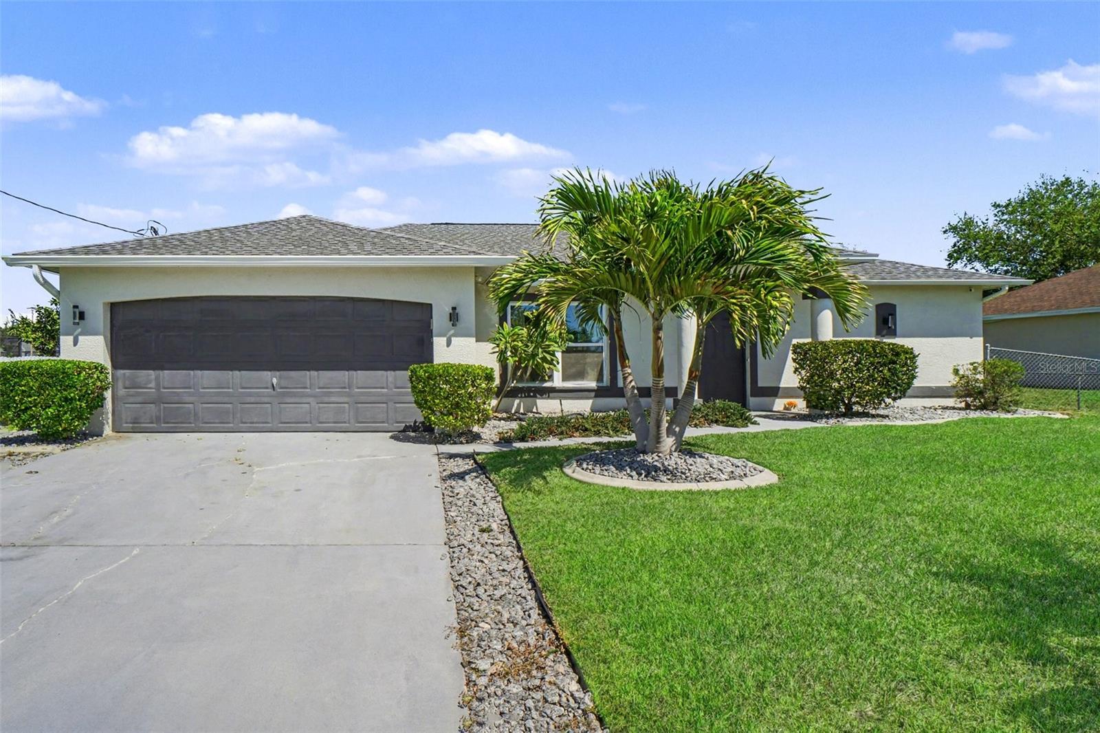 1905 Sw 11th St, Cape Coral, FL 33991